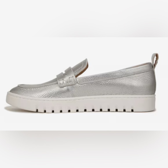 Vionic Uptown Penny Loafers Metallic Silver Leather 9.5 - Picture 3 of 13